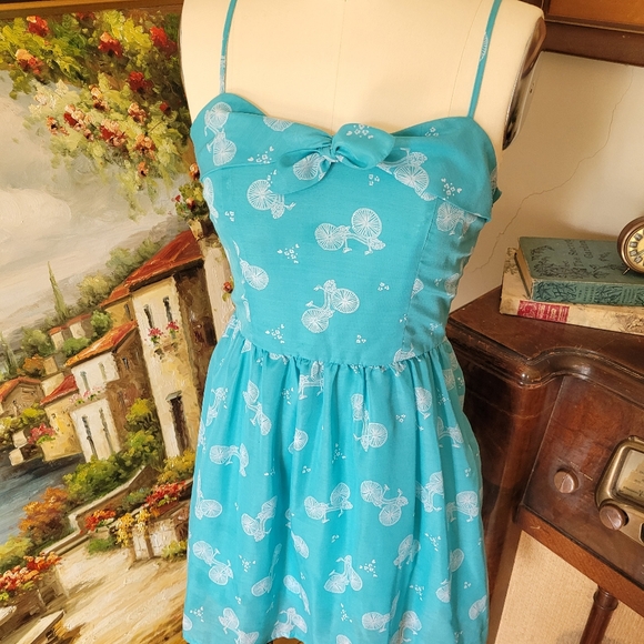 Retro Blue bicycle print cotton summer dress size 2 - Picture 3 of 8